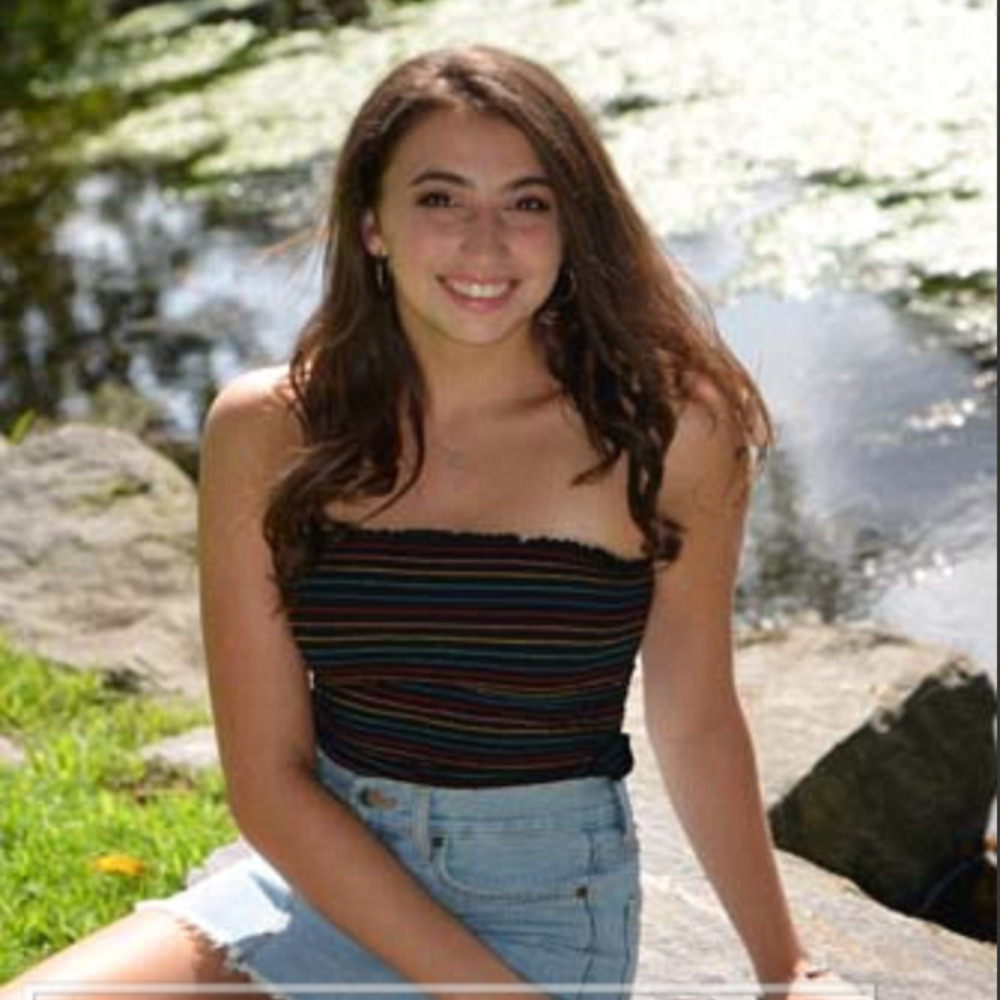 Meet your Posher, Amanda